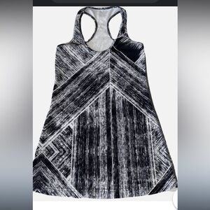 Lululemon Womens Racerback Athletic Tank Top Black White Unknown Size
